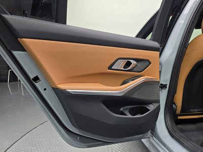 2026 BMW 3 SERIES thumbnail 15