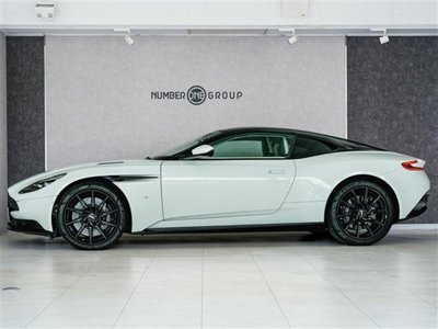 ASTON MARTIN DB11 - 6