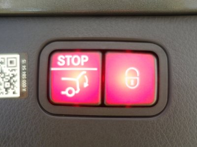 MERCEDES-BENZ C-CLASS AMG - 6