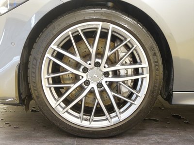 MERCEDES-BENZ C-CLASS AMG - 10