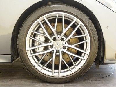 MERCEDES-BENZ C-CLASS AMG - 8