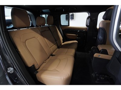 صورة مصغرة 18 لـ 2025 LAND Rover DEFENDER