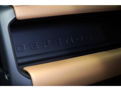 صورة مصغرة 32 لـ 2025 LAND Rover DEFENDER
