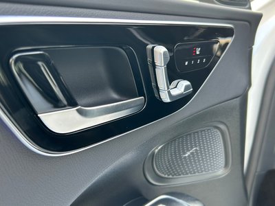 2025 Mercedes-BENZ C-CLASS 缩略图 50