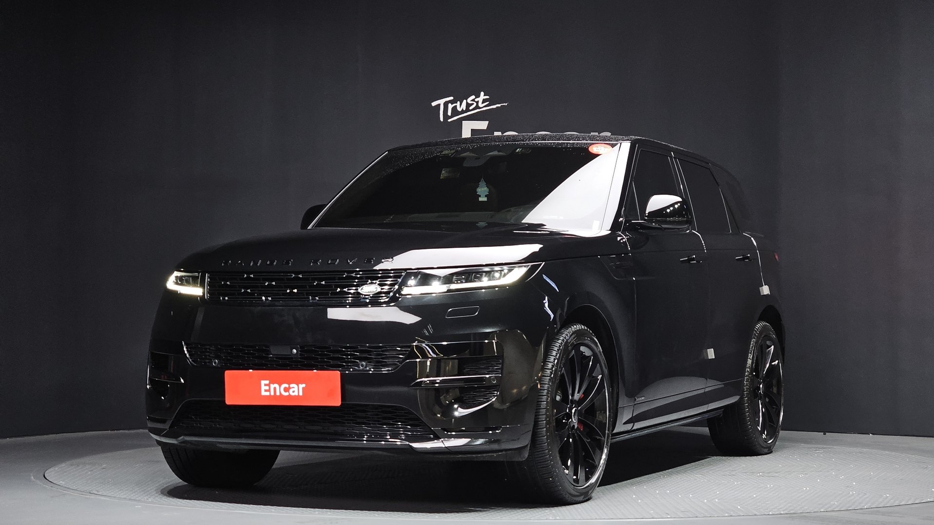 LAND ROVER RANGE ROVER SPORT - View 1