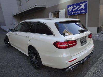MERCEDES-BENZ E-CLASS AMG - 5