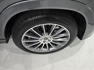2025 Mercedes-BENZ GLE photo 6