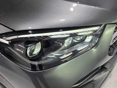 2025 Mercedes-BENZ GLE — миниатюра 12