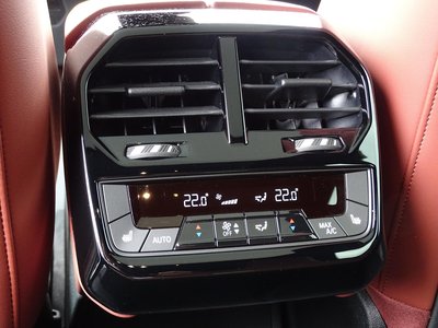 صورة مصغرة 55 لـ 2024 BMW IX