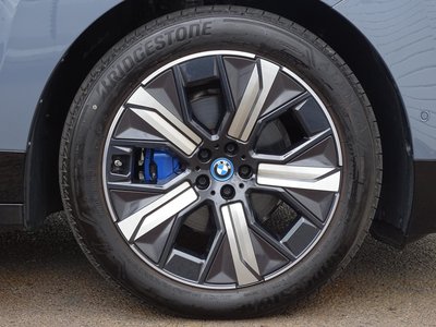 2024 BMW IX 照片 8