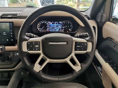 2023 LAND Rover DEFENDER thumbnail 27
