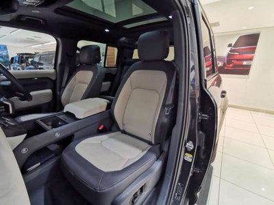 2023 LAND Rover DEFENDER thumbnail 29