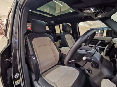2023 LAND Rover DEFENDER thumbnail 28