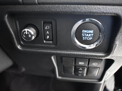 2022 Toyota LAND CRUISER PRADO — миниатюра 34