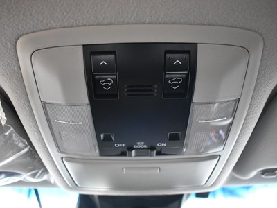 2022 Toyota LAND CRUISER PRADO — миниатюра 33
