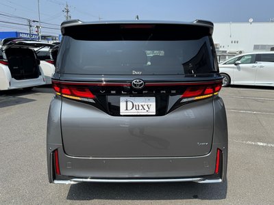 TOYOTA VELLFIRE - 8