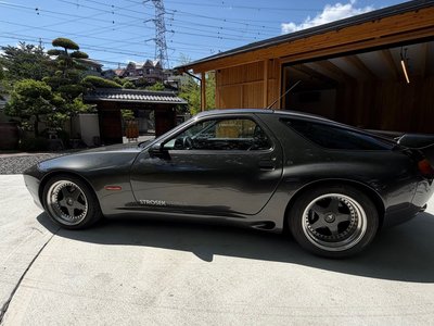 صورة 8 لـ 1991 Porsche 928