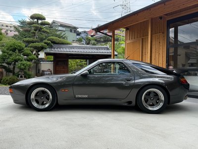 صورة 6 لـ 1991 Porsche 928