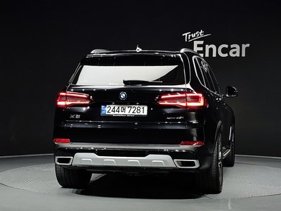 2023 BMW X5 photo 3