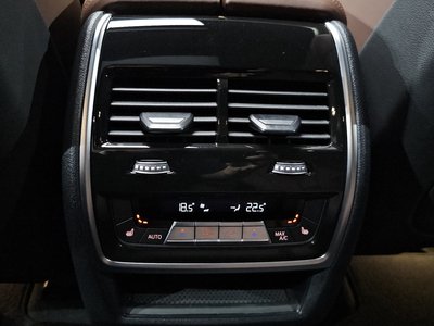 2023 BMW X5 thumbnail 24