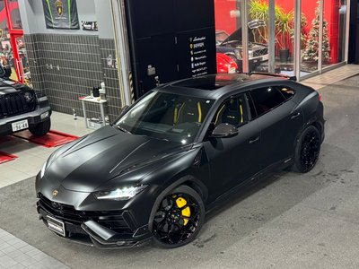LAMBORGHINI URUS - 2