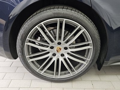 PORSCHE PANAMERA - 6