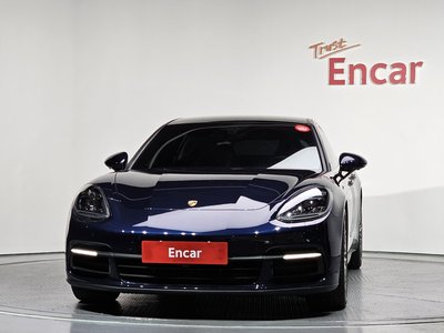 PORSCHE PANAMERA - 2