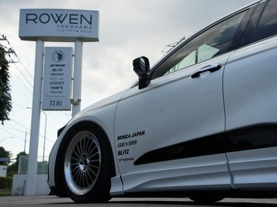 TOYOTA CROWN CROSSOVER - 10