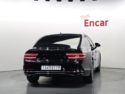 صورة 3 لـ 2025 Genesis G80 (RG3)