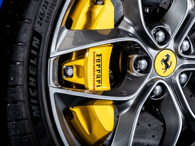 صورة مصغرة 22 لـ 2019 Ferrari GTC4 LUSSO