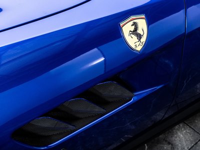 صورة مصغرة 16 لـ 2019 Ferrari GTC4 LUSSO