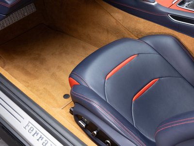 صورة مصغرة 41 لـ 2019 Ferrari GTC4 LUSSO