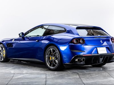 صورة مصغرة 25 لـ 2019 Ferrari GTC4 LUSSO