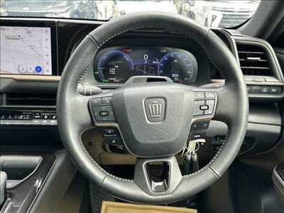 2024 Toyota CROWN SPORT 照片 2