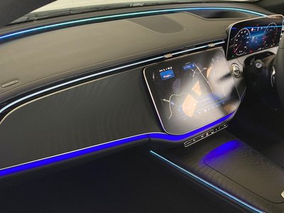 MERCEDES-BENZ E-CLASS - 8