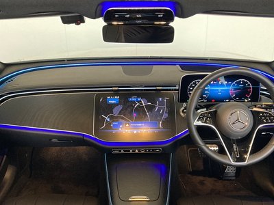 MERCEDES-BENZ E-CLASS - 6