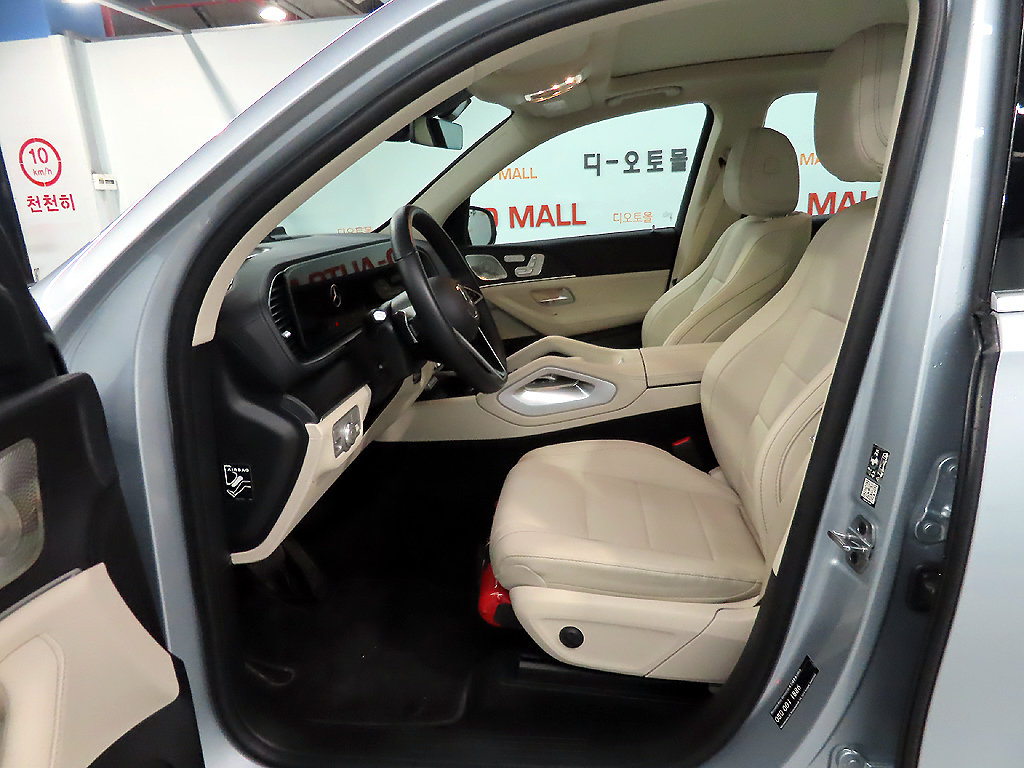 MERCEDES-BENZ GLE - View 1