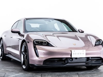 صورة 6 لـ 2022 Porsche TAYCAN