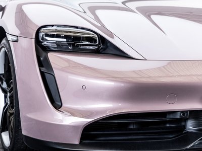 2022 Porsche TAYCAN — миниатюра 12