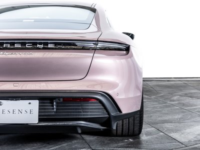 2022 Porsche TAYCAN — миниатюра 34