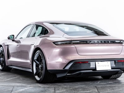 2022 Porsche TAYCAN — миниатюра 30