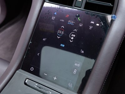2022 Porsche TAYCAN — миниатюра 57