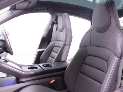 2022 Porsche TAYCAN — миниатюра 44