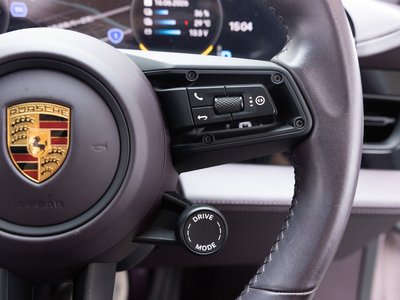 2022 Porsche TAYCAN — миниатюра 60