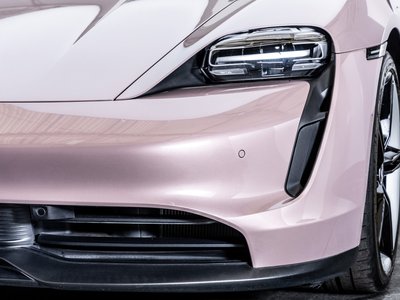 2022 Porsche TAYCAN — миниатюра 11