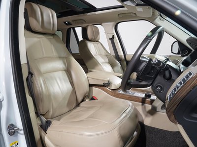 2020 LAND Rover RANGE ROVER thumbnail 17
