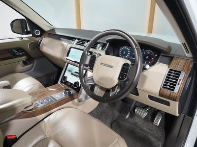 2020 LAND Rover RANGE ROVER thumbnail 16