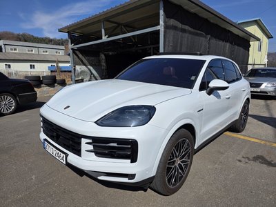 PORSCHE CAYENNE - 2