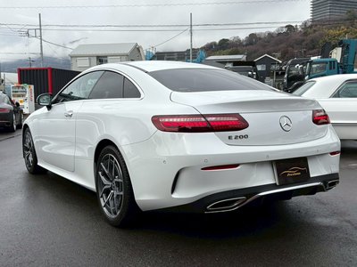 MERCEDES-BENZ E-CLASS - 9