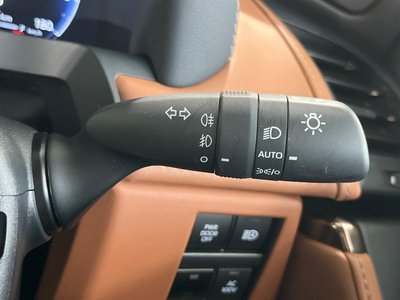 صورة مصغرة 28 لـ 2023 Toyota VELLFIRE